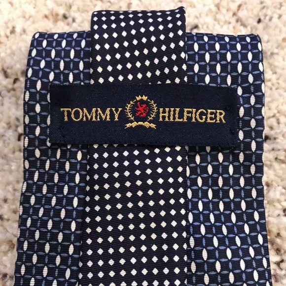 💥💥TOMMY HILFIGER Silk Tie - Picture 1 of 4
